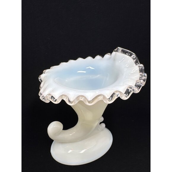 Vtg Fenton Silver Crest Milk Glass Cornucopia Ruffled Candle Holder 6.5'' Tall - Picture 2 of 8